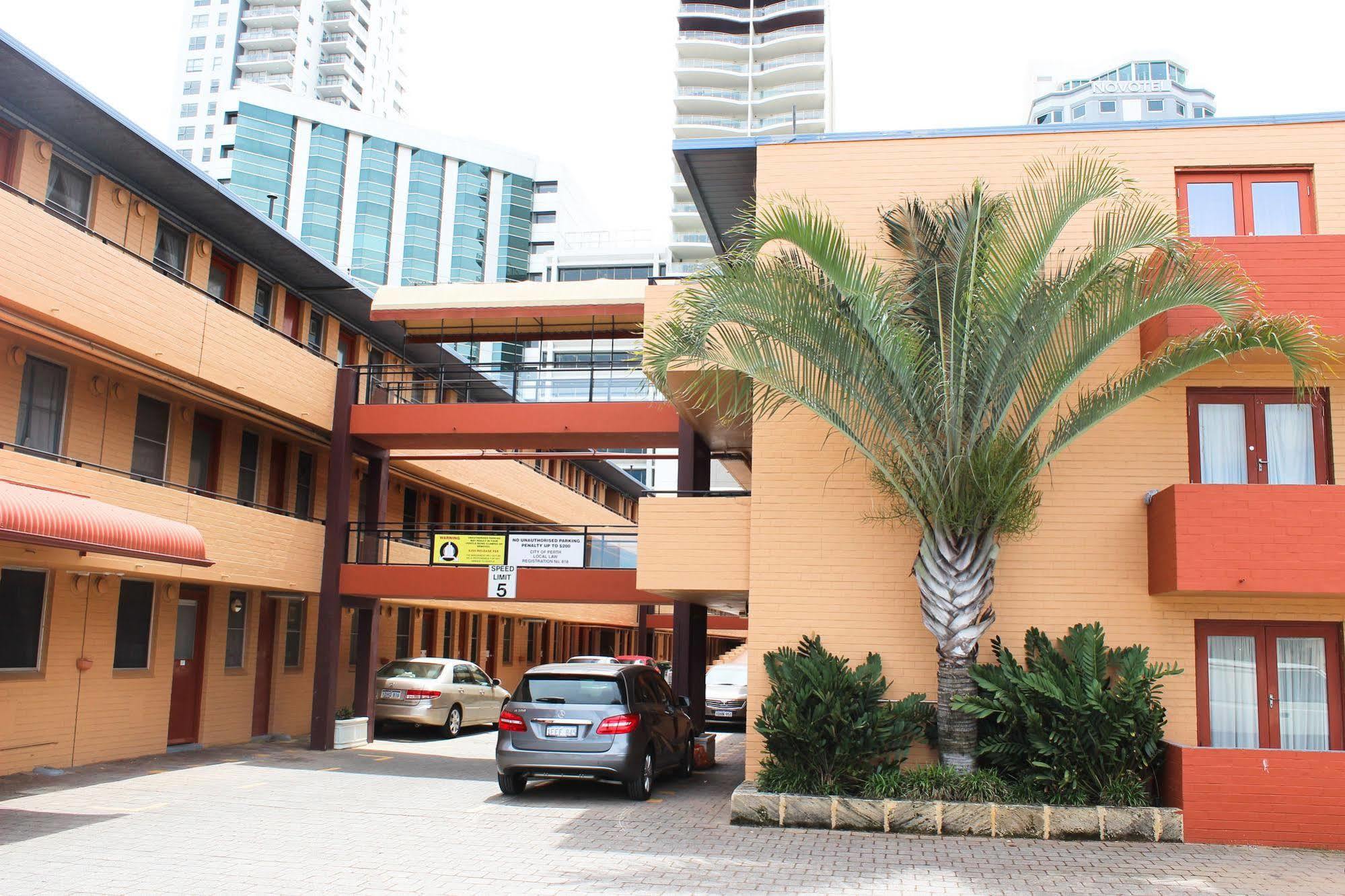 City Waters Perth Exterior photo